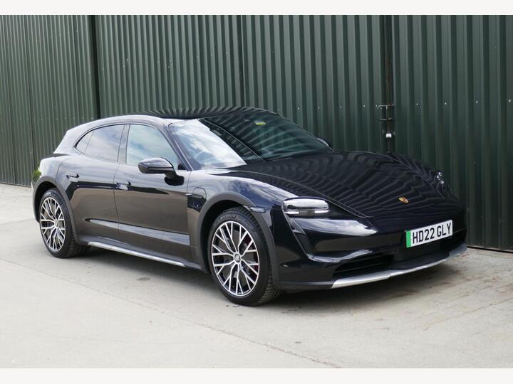 Porsche Taycan Performance Plus 93.4kWh 4S Cross Turismo Auto 4WD 5dr (11kW Charger) Porsche Taycan Performance Plus 93.4kWh 4S Cross Turismo Auto 4WD 5dr (11kW Charger)