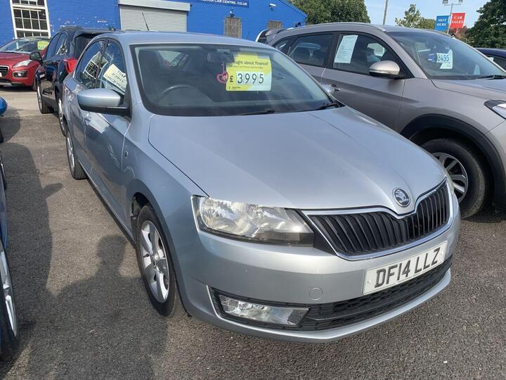 Skoda RAPID 1.6 TDI SE Euro 5 5dr