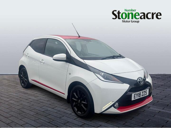 Toyota AYGO 1.0 VVT-i X-press X-shift Euro 6 5dr Toyota AYGO 1.0 VVT-i X-press X-shift Euro 6 5dr
