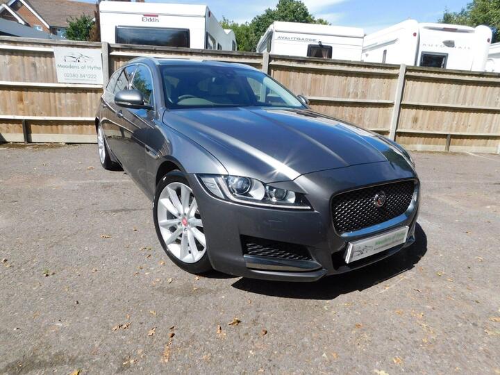 Jaguar XF 2.0i Portfolio Sportbrake Auto Euro 6 (s/s) 5dr