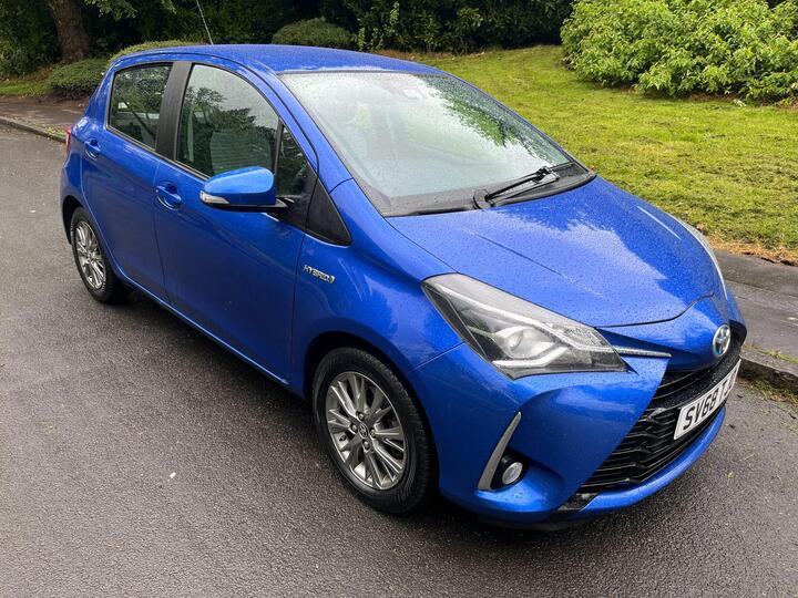 Toyota Yaris 1.5 VVT-h Icon E-CVT Euro 6 (s/s) 5dr