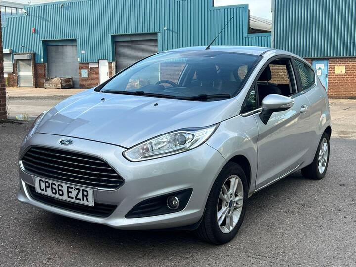 Ford Fiesta 1.0T EcoBoost Zetec Euro 6 (s/s) 3dr