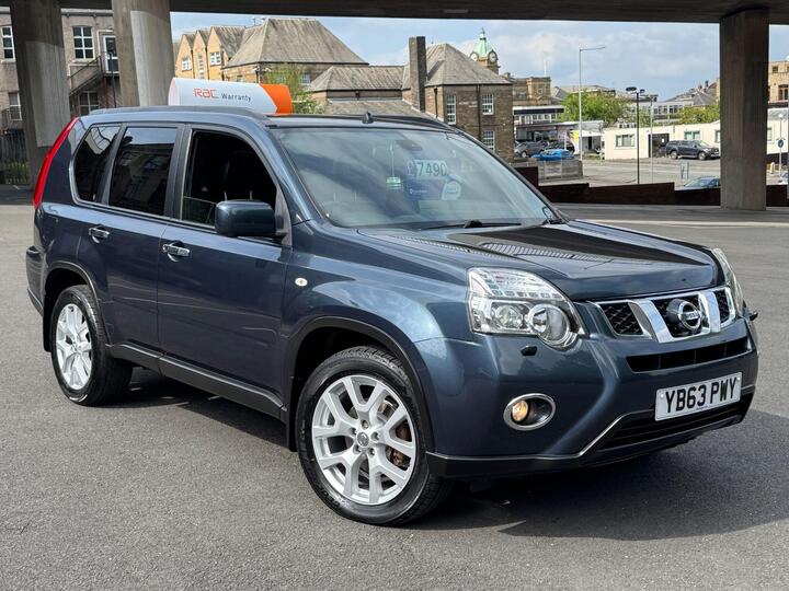 Nissan X-Trail 2.0 DCi Tekna Auto 4WD Euro 5 5dr (AVM) Nissan X-Trail 2.0 DCi Tekna Auto 4WD Euro 5 5dr (AVM)