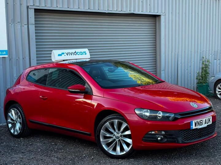 Volkswagen Scirocco 2.0 TDI BlueMotion Tech GT Euro 5 (s/s) 3dr Volkswagen Scirocco 2.0 TDI BlueMotion Tech GT Euro 5 (s/s) 3dr