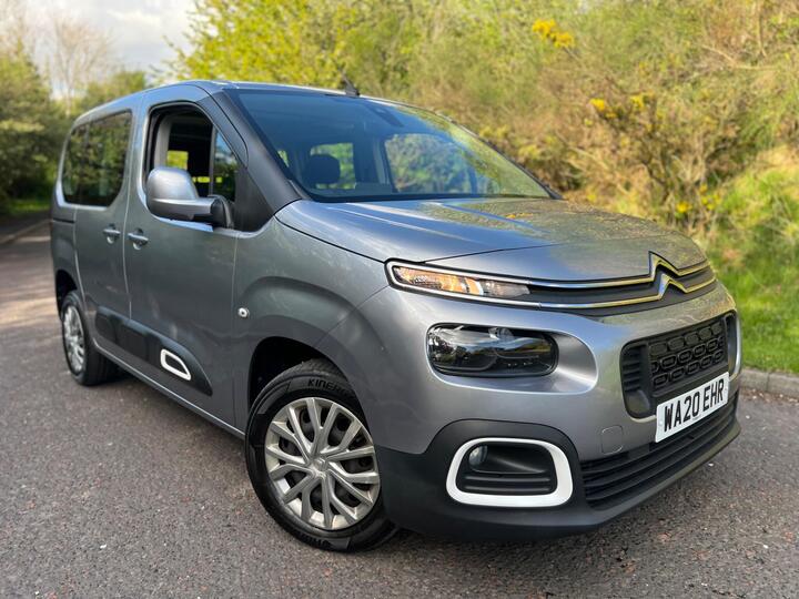 Citroen Berlingo 1.5 BlueHDi Feel M MPV Euro 6 (s/s) 5dr Citroen Berlingo 1.5 BlueHDi Feel M MPV Euro 6 (s/s) 5dr