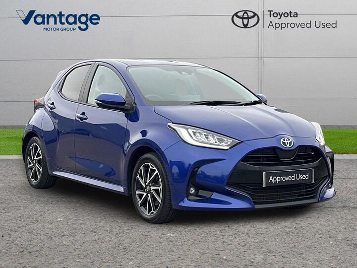 Toyota Yaris 1.5 VVT-h Design E-CVT Euro 6 (s/s) 5dr