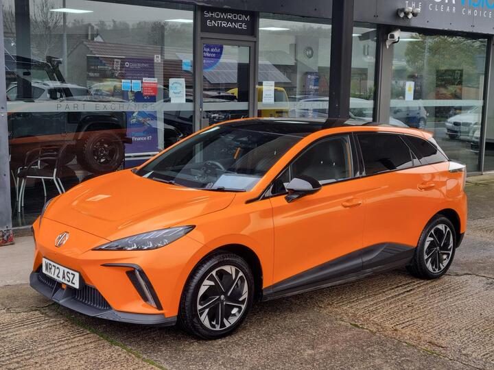 MG MG4 64kWh Trophy Long Range Auto 5dr