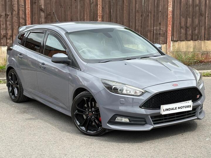 Ford Focus 2.0 TDCi ST-3 Euro 6 (s/s) 5dr