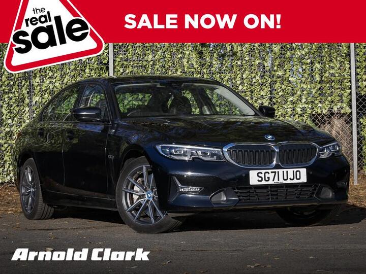 BMW 3 Series 2.0 330e 12kWh Sport Pro Auto Euro 6 (s/s) 4dr