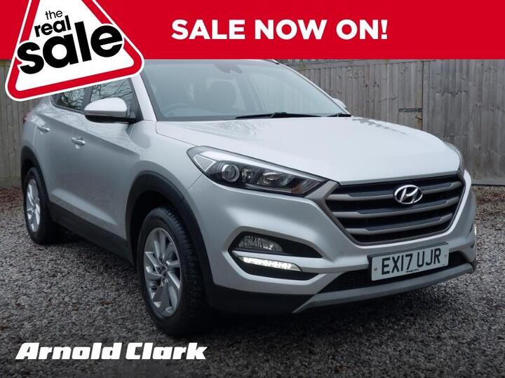Hyundai TUCSON 1.7 CRDi Blue Drive SE Nav DCT Euro 6 (s/s) 5dr Hyundai TUCSON 1.7 CRDi Blue Drive SE Nav DCT Euro 6 (s/s) 5dr
