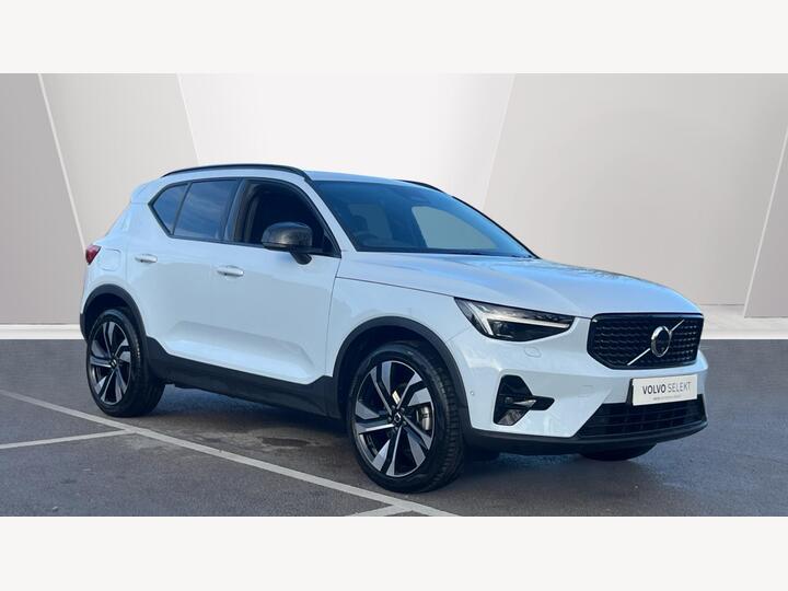 Volvo XC40 2.0 B4 MHEV Ultra Dark DCT Auto Euro 6 (s/s) 5dr