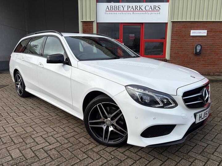 Mercedes-Benz E Class 2.1 E220 BlueTEC AMG Night Edition G-Tronic+ Euro 6 (s/s) 5dr Mercedes-Benz E Class 2.1 E220 BlueTEC AMG Night Edition G-Tronic+ Euro 6 (s/s) 5dr