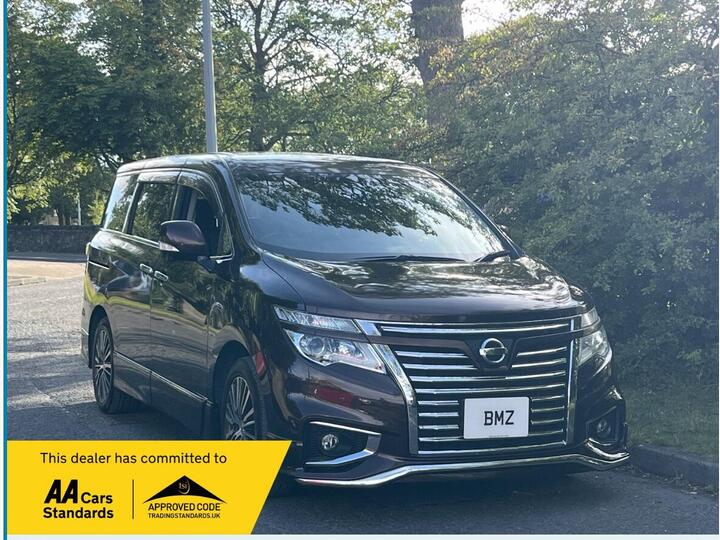 Nissan Elgrand 2.5 Highway Star Urban Chrome Auto 7S Nissan Elgrand 2.5 Highway Star Urban Chrome Auto 7S