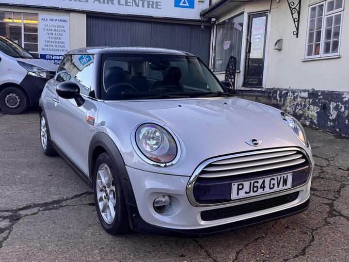 MINI Hatch 1.5 Cooper Auto Euro 6 (s/s) 3dr
