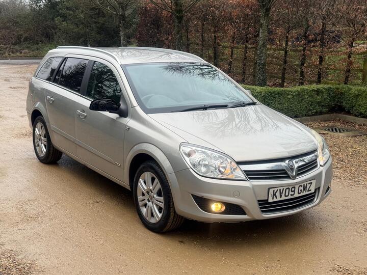 Vauxhall Astra 1.8i 16v Design 5dr