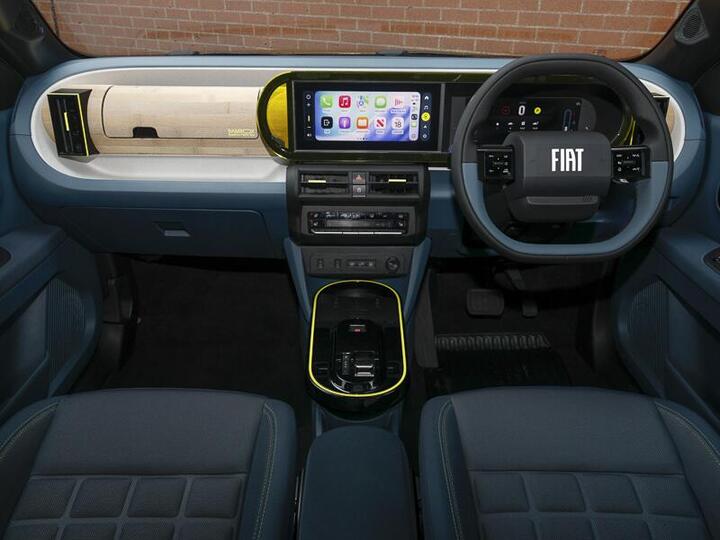 Fiat Grande Panda 1.2 MHEV La Prima E-DCT Euro 6 (s/s) 5dr