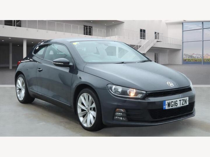 Volkswagen Scirocco 2.0 TSI BlueMotion Tech GT DSG Euro 6 (s/s) 3dr