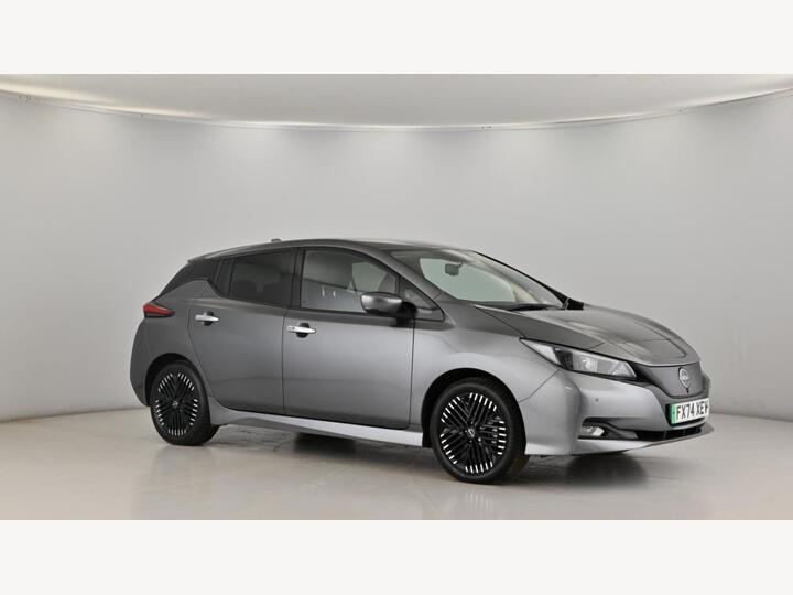 Nissan LEAF 39kWh N-Connecta Auto 5dr