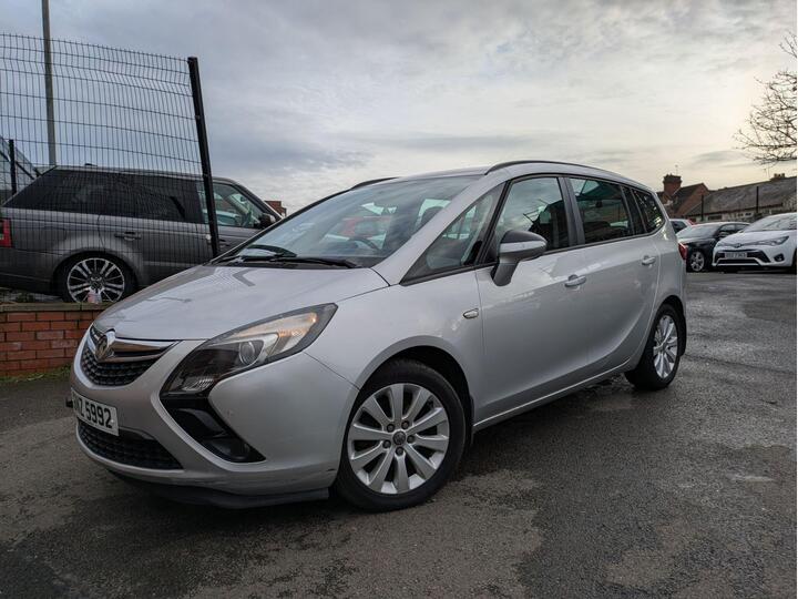 Vauxhall Zafira Tourer 1.4T 16V Exclusiv Euro 5 5dr