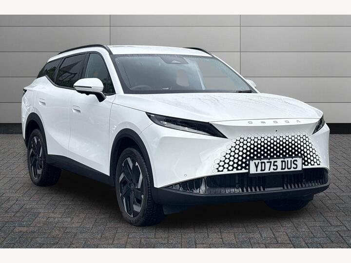 OMODA 7 1.5T SHS 18.4kWh Knight DHT1 Euro 6 (s/s) 5dr