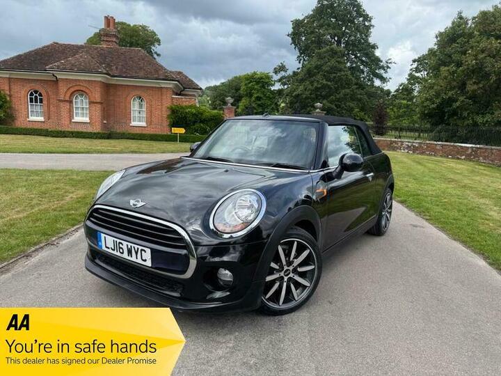 MINI Convertible 1.5 Cooper Euro 6 (s/s) 2dr MINI Convertible 1.5 Cooper Euro 6 (s/s) 2dr
