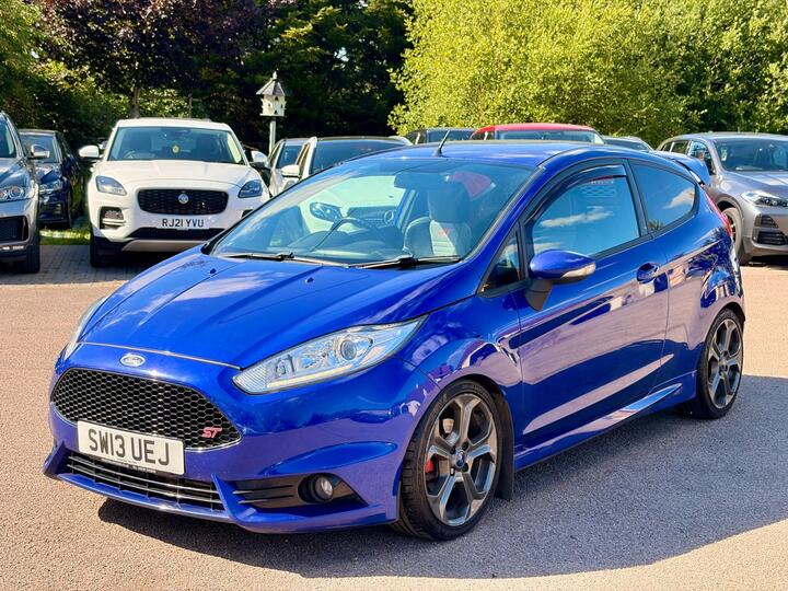 Ford Fiesta 1.6T EcoBoost ST-2 Euro 5 3dr