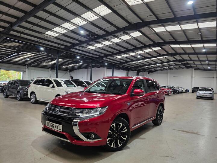 Mitsubishi Outlander 2.0h 12kWh 4h CVT 4WD Euro 6 (s/s) 5dr
