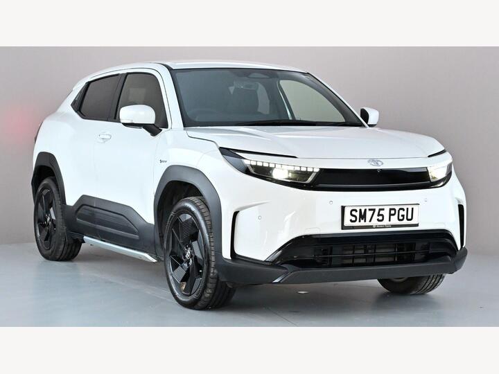 Toyota Urban Cruiser 61kWh Design Auto 5dr