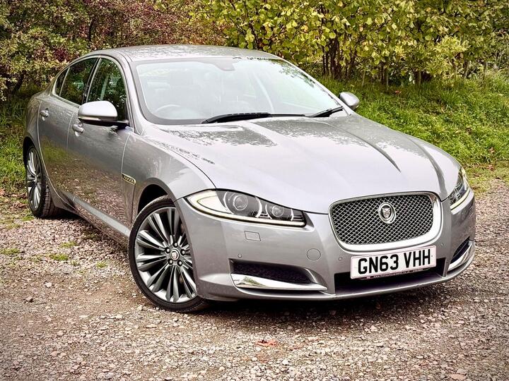 Jaguar XF 2.2d Luxury Auto Euro 5 (s/s) 4dr