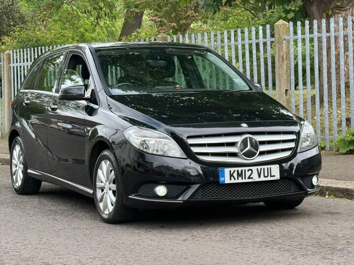 Mercedes-Benz B Class 1.6 B180 BlueEfficiency SE Euro 5 (s/s) 5dr