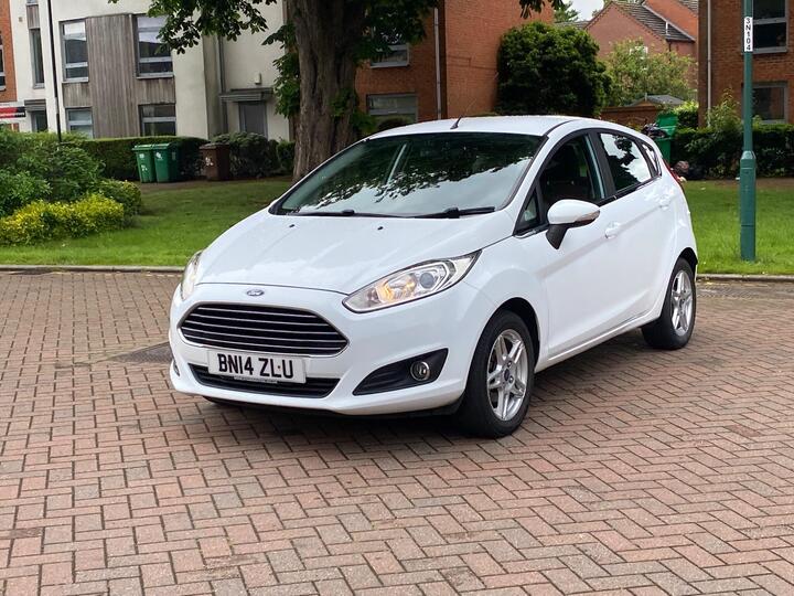 Ford Fiesta 1.0T EcoBoost Zetec Euro 5 (s/s) 5dr