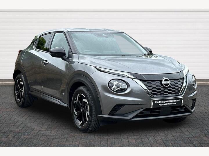 Nissan JUKE 1.6 N-Connecta Auto Euro 6 5dr