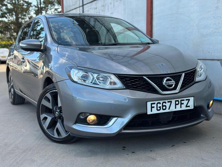 Nissan Pulsar 1.2 DIG-T Tekna Euro 6 (s/s) 5dr Nissan Pulsar 1.2 DIG-T Tekna Euro 6 (s/s) 5dr