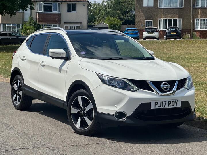 Nissan Qashqai 1.2 DIG-T N-Connecta 2WD Euro 6 (s/s) 5dr