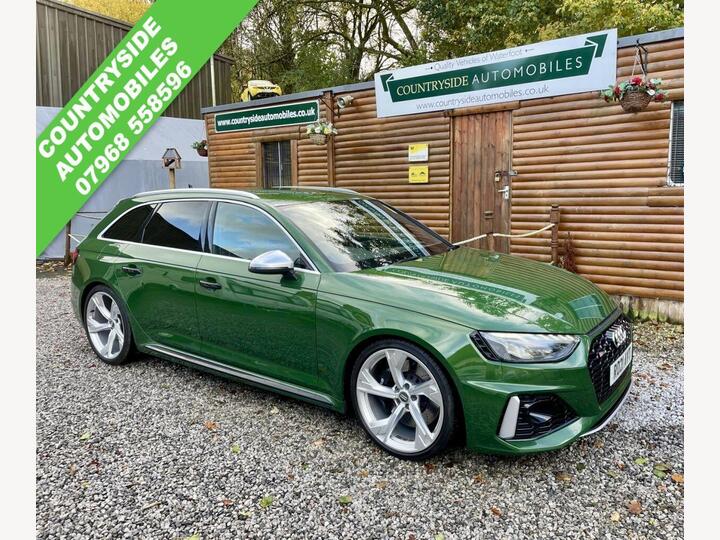 Audi RS4 AVANT 2.9 TFSI V6 Tiptronic Quattro Euro 6 (s/s) 5dr Audi RS4 AVANT 2.9 TFSI V6 Tiptronic Quattro Euro 6 (s/s) 5dr