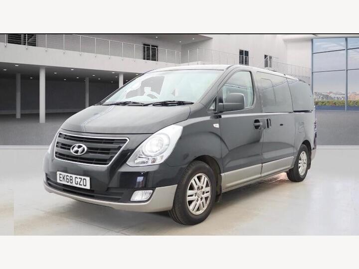 Hyundai I800 2.5 CRDi SE Auto Euro 6 5dr Hyundai I800 2.5 CRDi SE Auto Euro 6 5dr