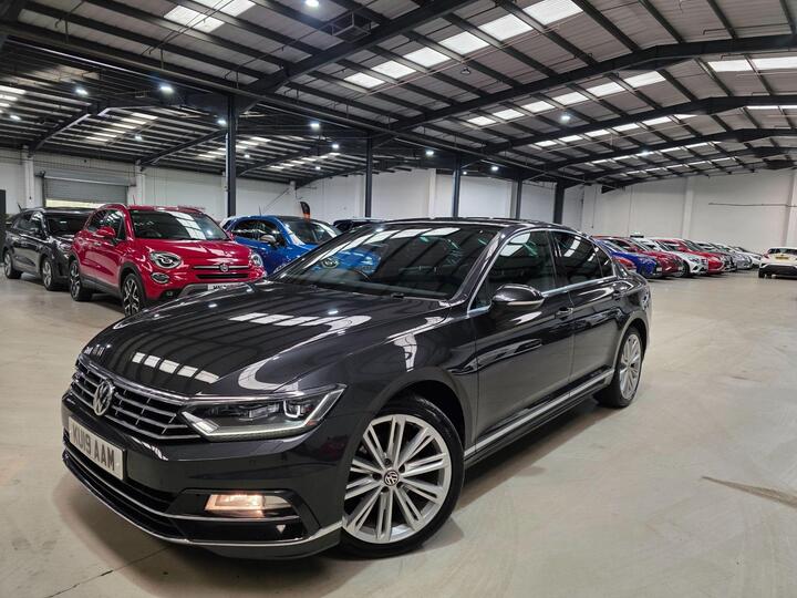 Volkswagen Passat 1.5 TSI EVO R-Line DSG Euro 6 (s/s) 4dr