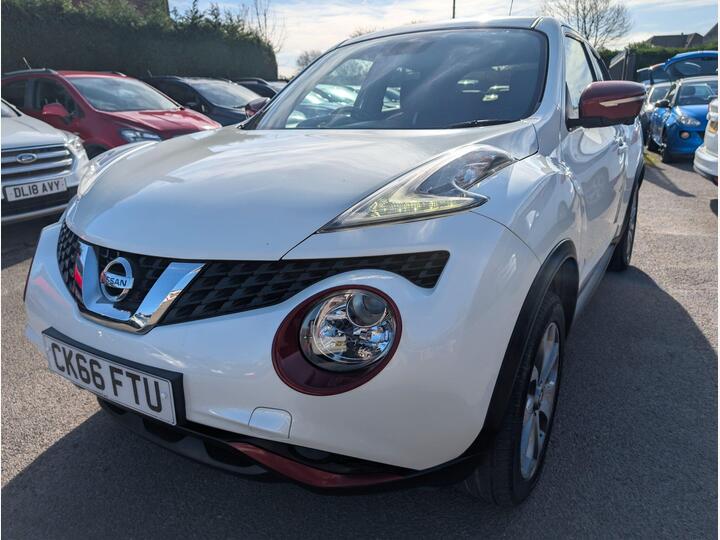 Nissan Juke 1.5 DCi Tekna Euro 6 (s/s) 5dr Nissan Juke 1.5 DCi Tekna Euro 6 (s/s) 5dr