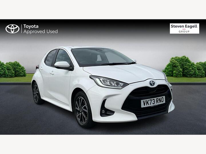Toyota Yaris 1.5 VVT-h Design E-CVT Euro 6 (s/s) 5dr