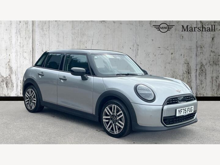 MINI Cooper 1.5C Classic Steptronic Euro 6 (s/s) 5dr