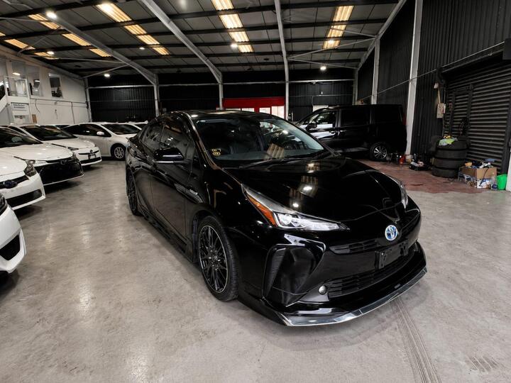Toyota Prius 1.8 VVT-h Active CVT Euro 6 (s/s) 5dr