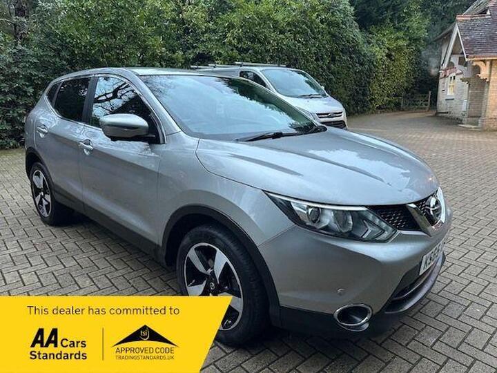 Nissan Qashqai 1.5 DCi N-tec 2WD Euro 6 (s/s) 5dr
