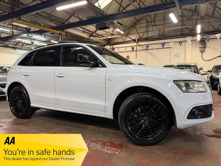 Audi Q5 2.0 TFSI S Line Plus SUV 5dr Petrol Tiptronic Quattro Euro 5 (s/s) (225 Ps)