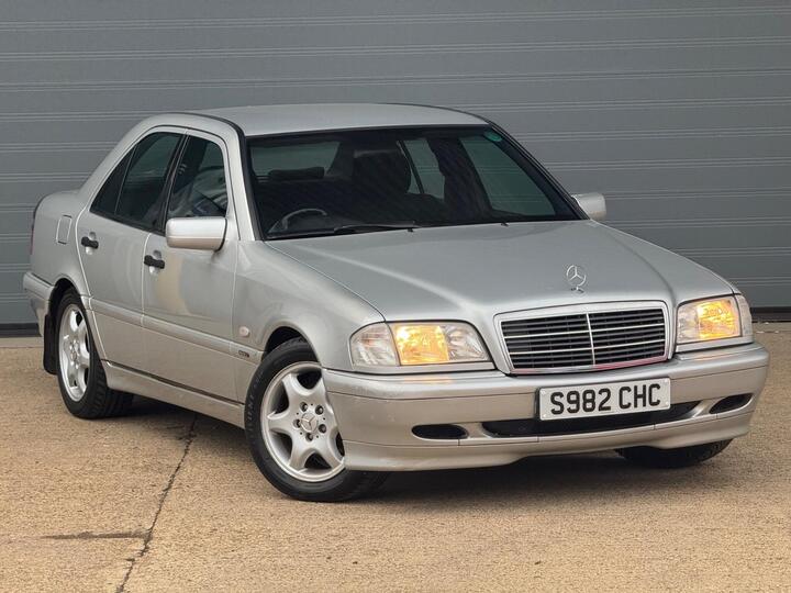 Mercedes-Benz C Class 1.8 C180 Sport 4dr Mercedes-Benz C Class 1.8 C180 Sport 4dr