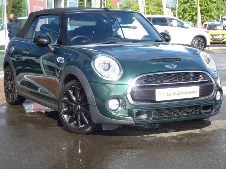 MINI Convertible 2.0 Cooper S Auto Euro 6 (s/s) 2dr