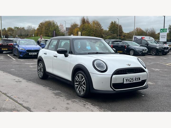 MINI Cooper 1.5C Classic Steptronic Euro 6 (s/s) 5dr