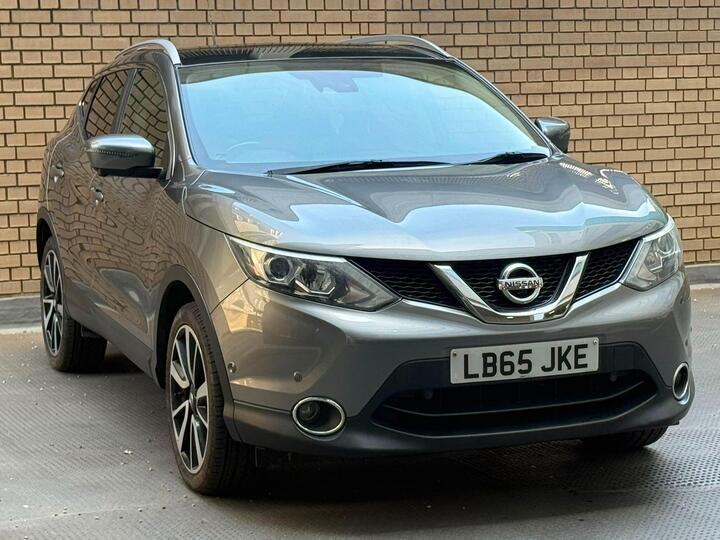 Nissan Qashqai 1.2 DIG-T Tekna 2WD Euro 6 (s/s) 5dr