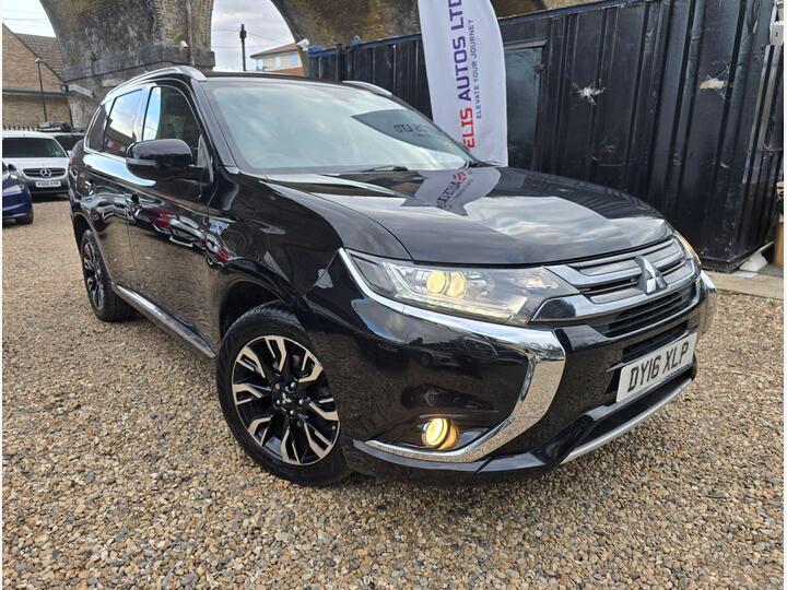 Mitsubishi Outlander 2.0h 12kWh GX3h+ CVT 4WD Euro 6 (s/s) 5dr Mitsubishi Outlander 2.0h 12kWh GX3h+ CVT 4WD Euro 6 (s/s) 5dr