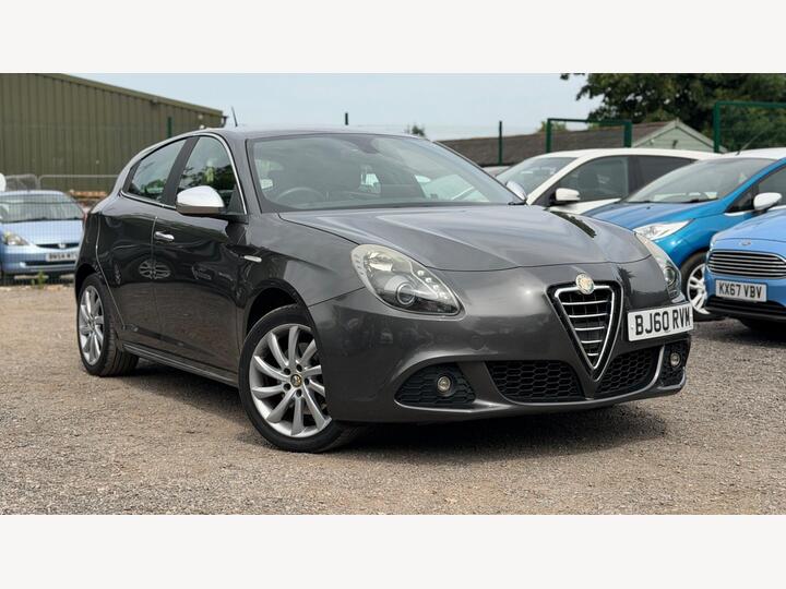 Alfa Romeo Giulietta 1.4 TB MultiAir Veloce Euro 5 (s/s) 5dr Alfa Romeo Giulietta 1.4 TB MultiAir Veloce Euro 5 (s/s) 5dr