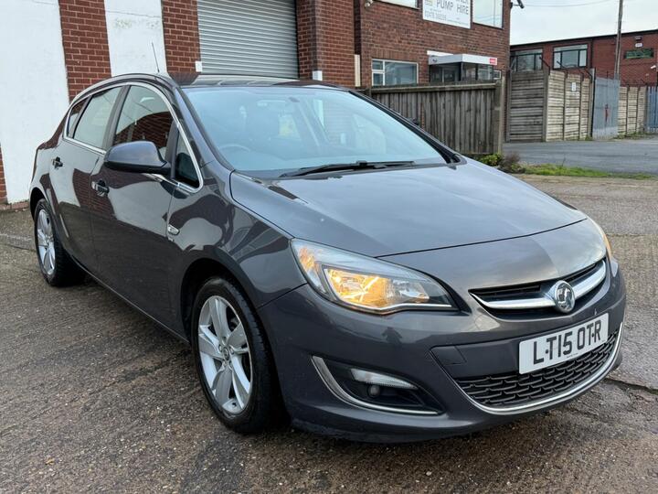 Vauxhall Astra 1.4i SRi Euro 6 5dr